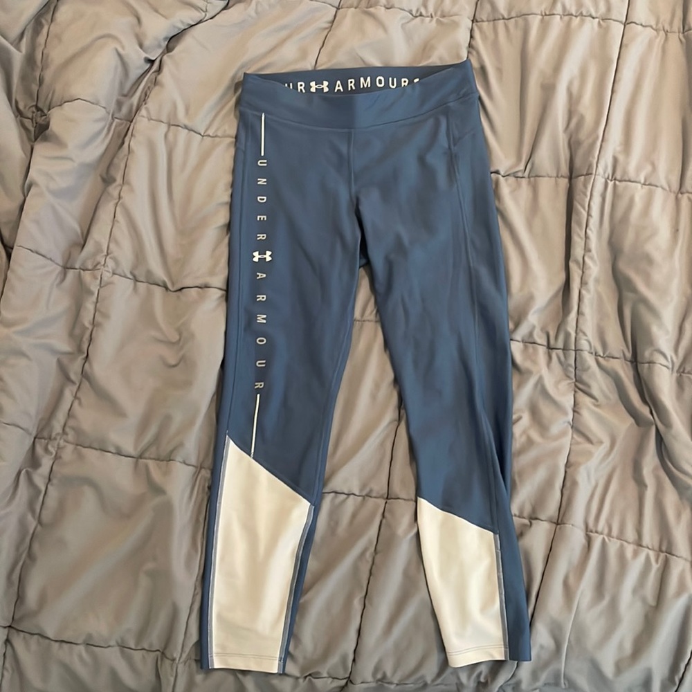 Small Under Armour Leggings
